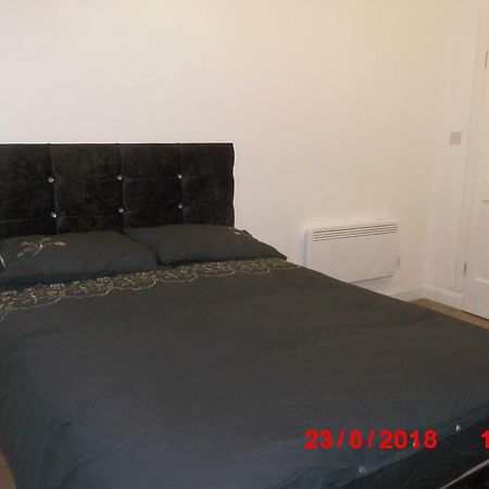 223 Neilston Road Paisley Exterior photo